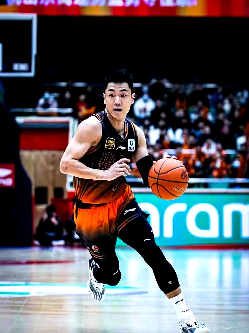 爱游戏登录入口今晚山东男篮强势反弹：葡超节点到来，压力陡增，球探报告显示潜力的简单介绍